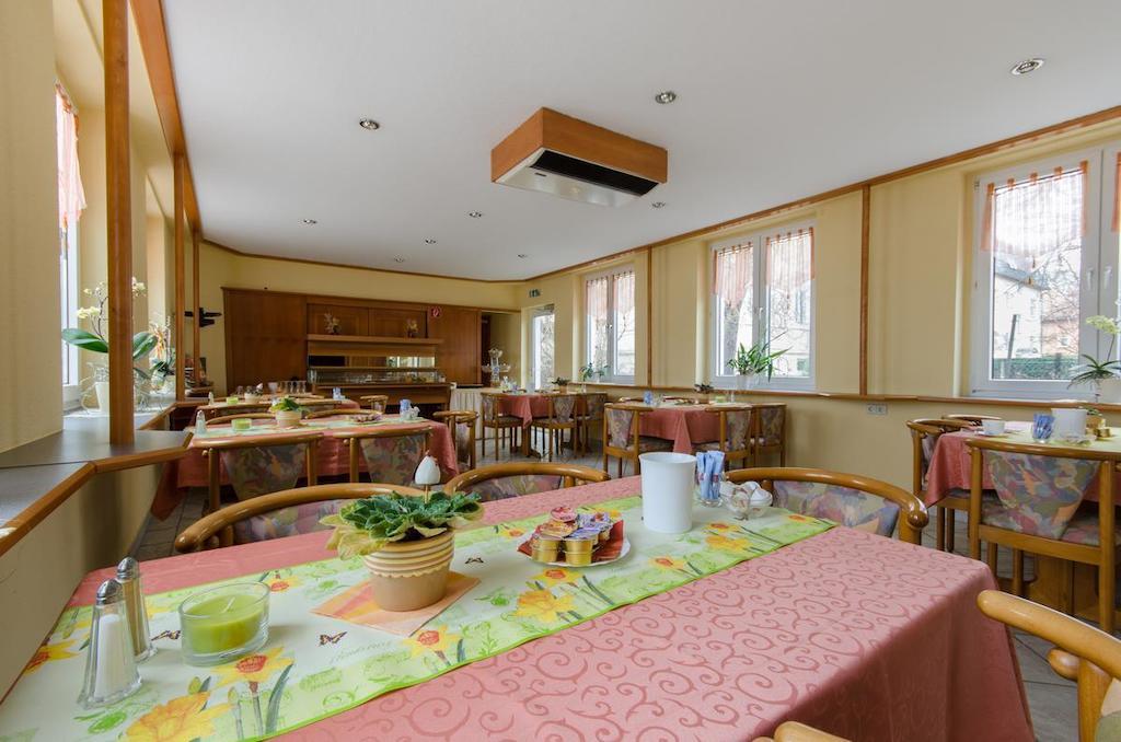 Hotel Siegmar Im Geschaftshaus Кемниц Екстериор снимка