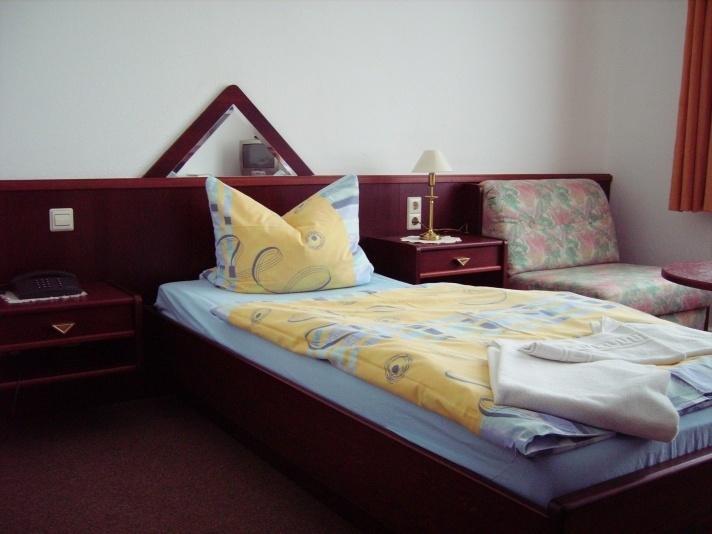 Hotel Siegmar Im Geschaftshaus Кемниц Стая снимка